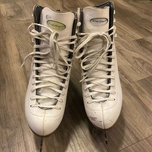 Riedell Women’s Figure Skates Size 5